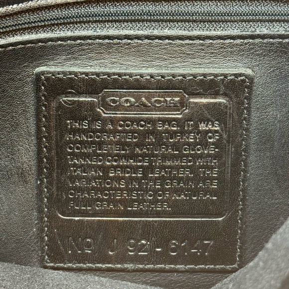 Early 90s Vintage Coach Legacy Flap Messenger Bag
Black Leather (Style J92-6147) - Picture 8 of 15